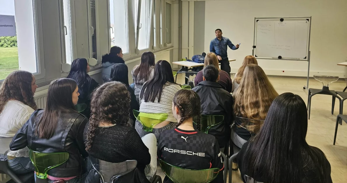 Sensibilisation et échanges au lycée